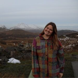 Meet your Posher, Madeleine